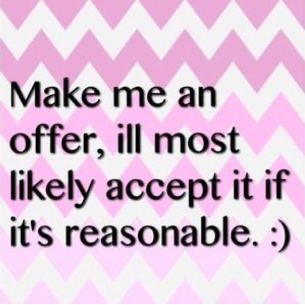 MAKE AN OFFER ๐ - Picture 3 of 6